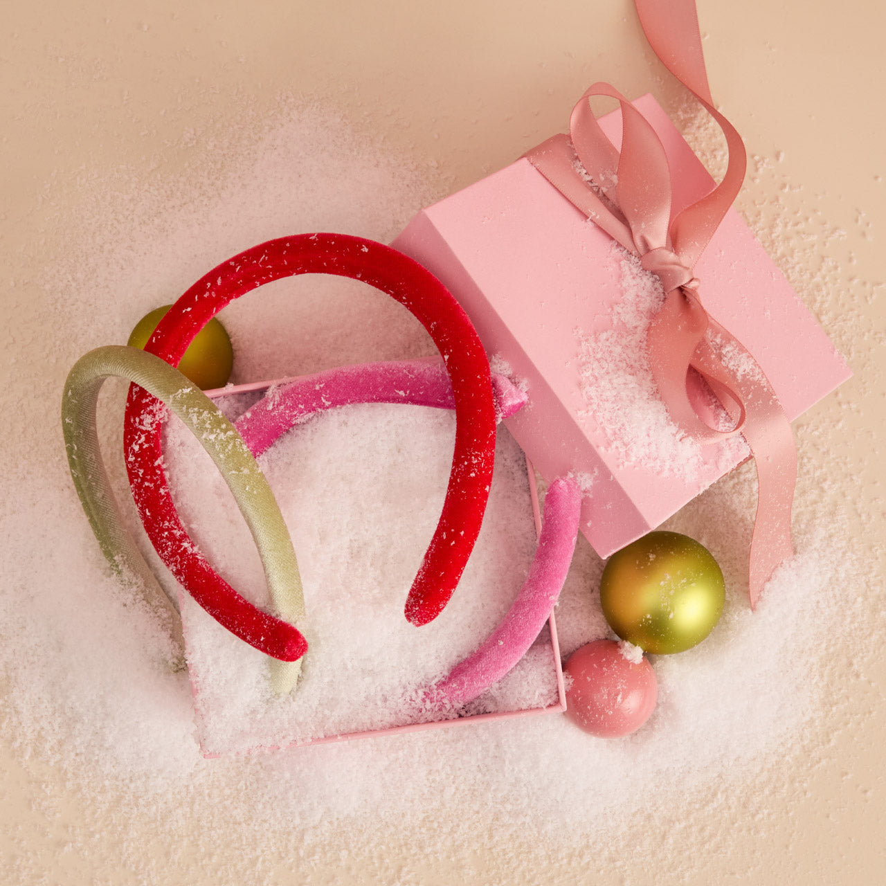 503745-CreativeProductShoot-Holiday-VelvetHeadband-3pc-Pink_Green-1280x1280px.jpg