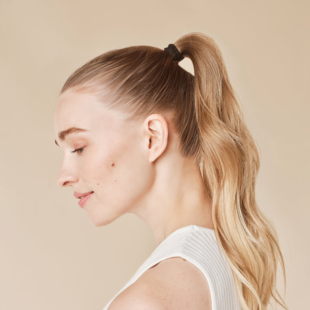 508733_Recycled_Hair_Elastics__Model_1.jpg